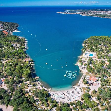 Easyatent Bungalow Tent Lanterna Červar-Porat Extérieur photo