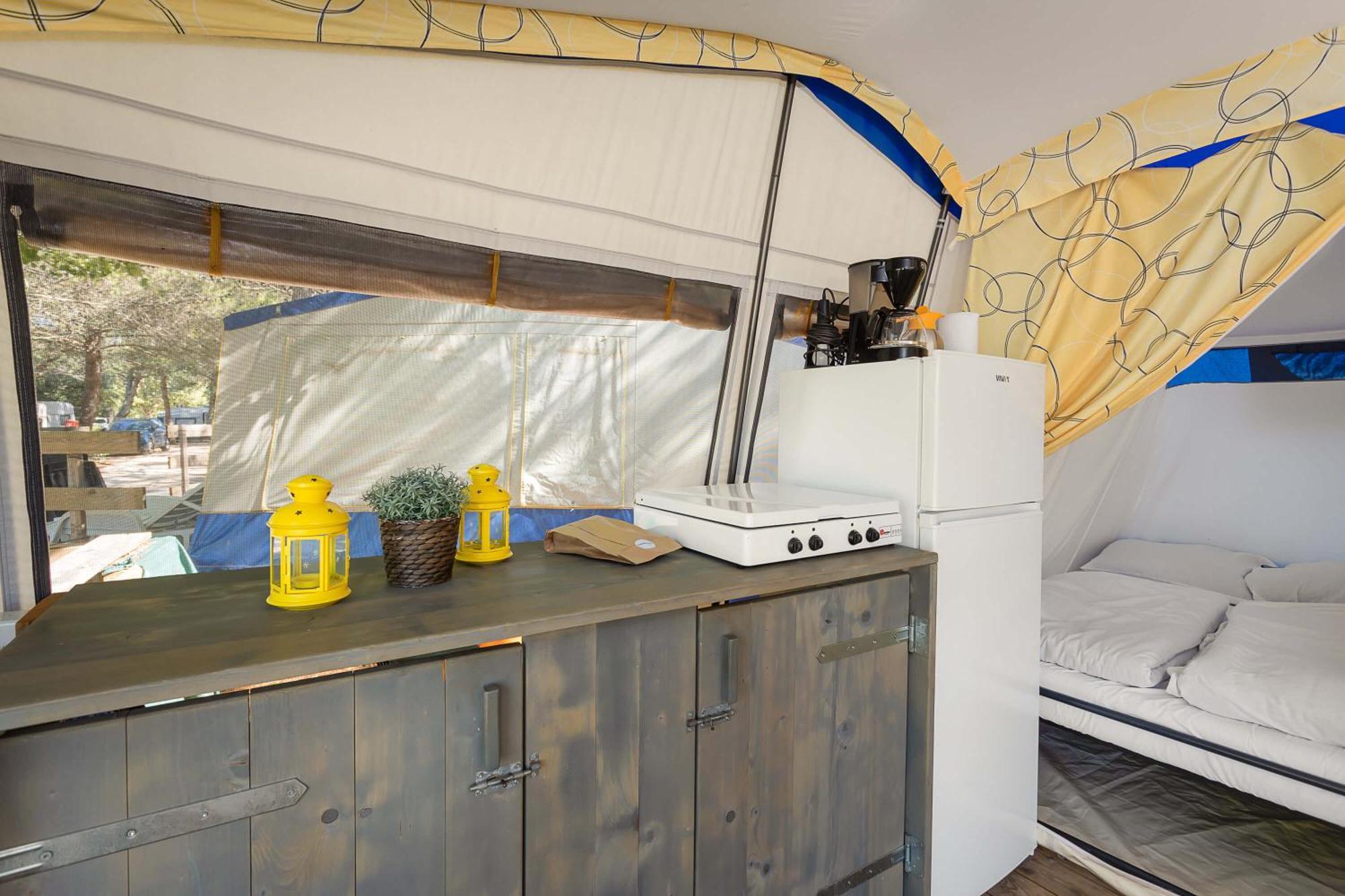 Easyatent Bungalow Tent Lanterna Červar-Porat Chambre photo