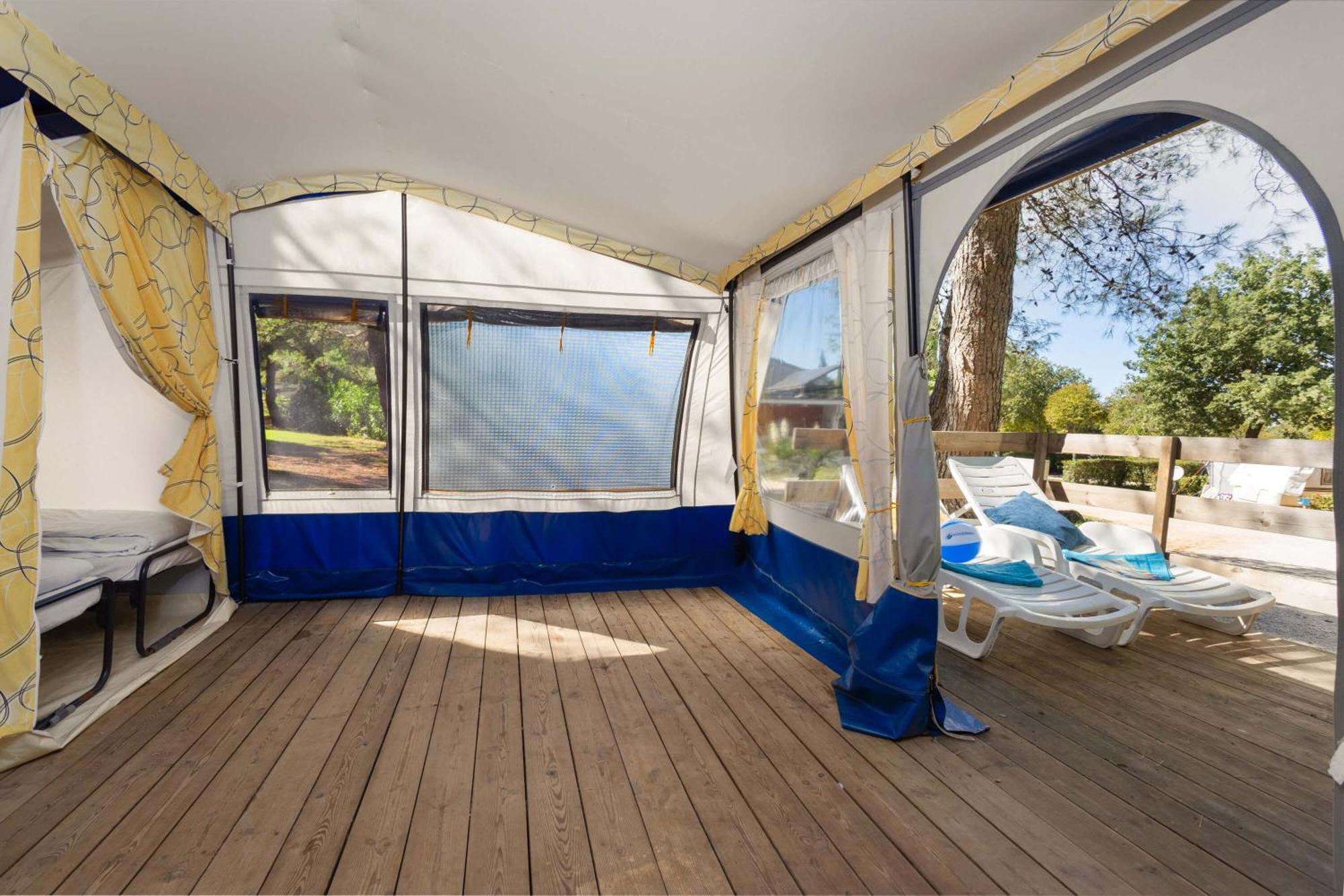 Easyatent Bungalow Tent Lanterna Červar-Porat Chambre photo